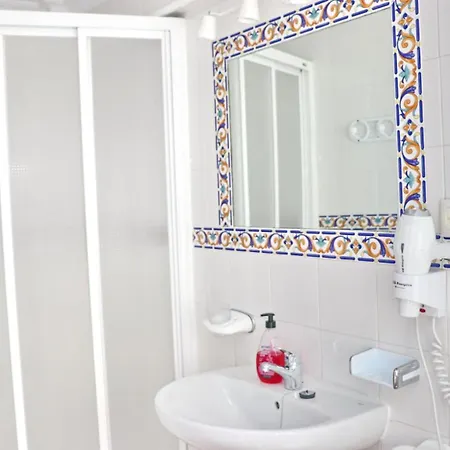 Apartment Puerta Cadiz Ii *